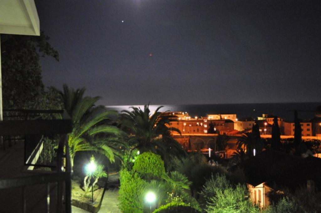 دْيانو مارينا Residence La Carruba المظهر الخارجي الصورة
