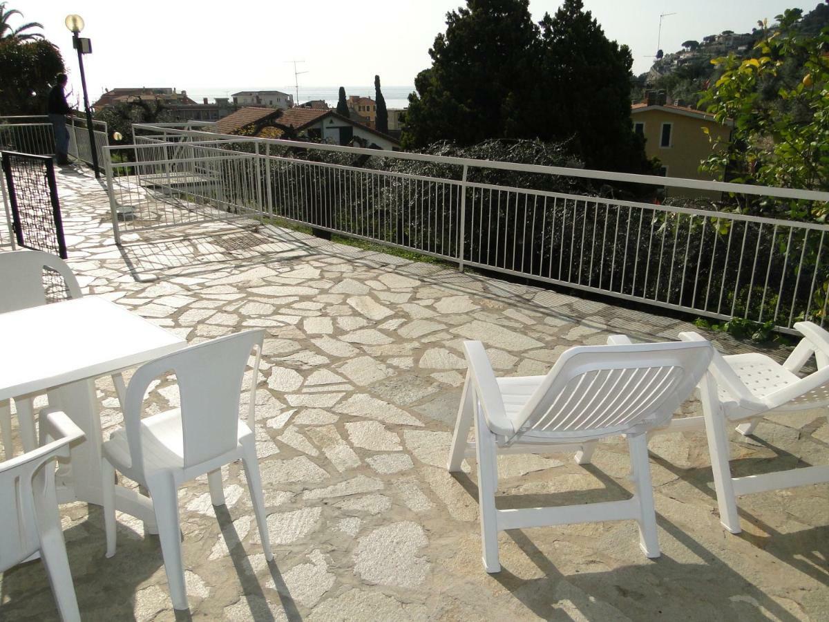 دْيانو مارينا Residence La Carruba المظهر الخارجي الصورة