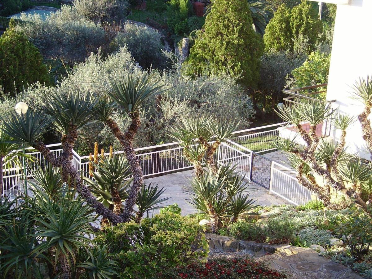 دْيانو مارينا Residence La Carruba المظهر الخارجي الصورة